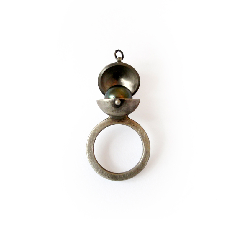 Neptune's Treasure, ring, sterling silver, black pearl, 2006