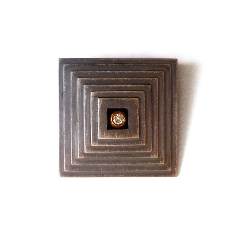 Within the House the Light Dwells, brooch, 29mm x 29mm, sterling silver, 24ct gold, diamond, 2009