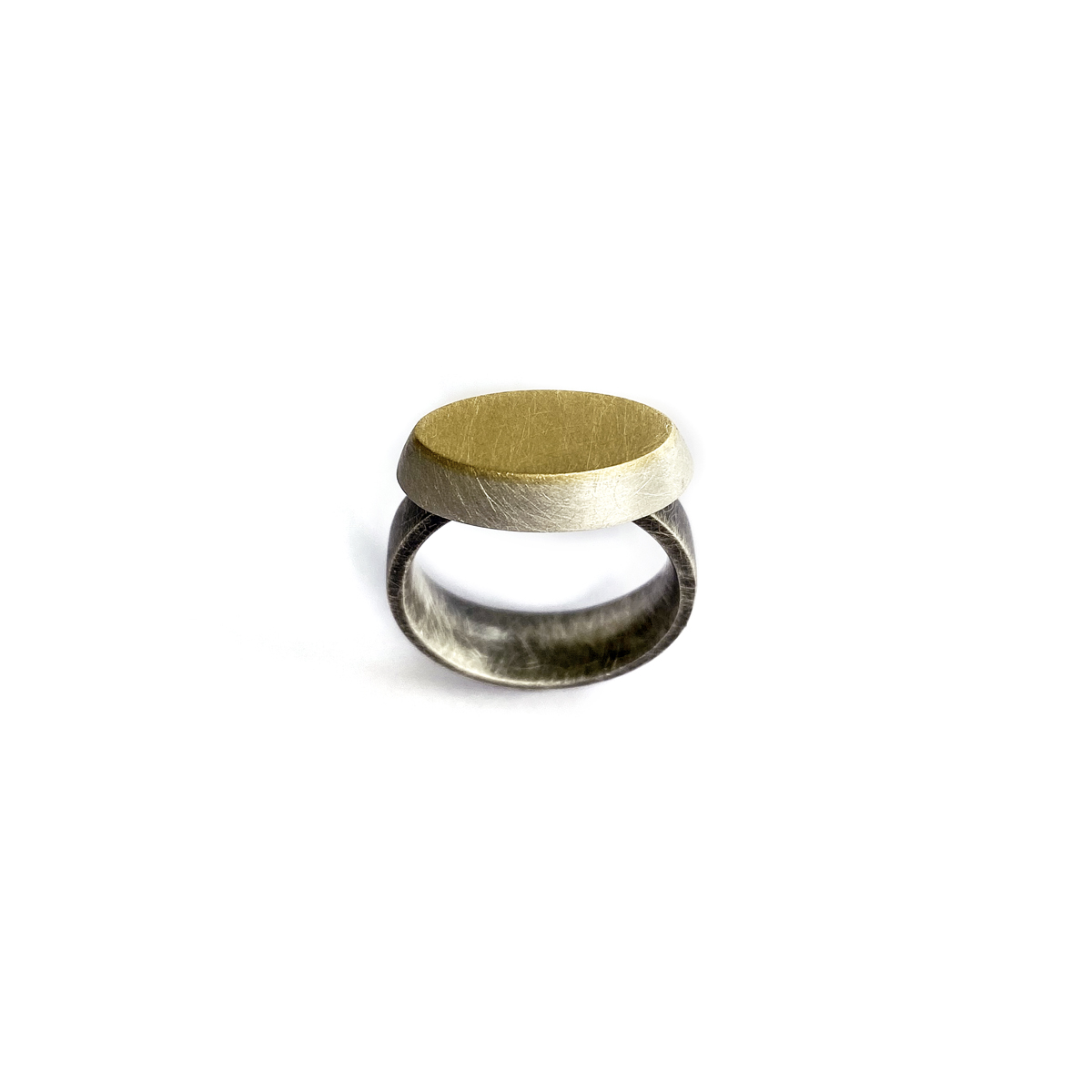 Stepping Stone Ring , silver, 18ct gold, 2020, Kate Alterio